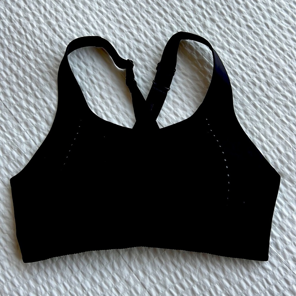 Lulu Lemon Sports Bra